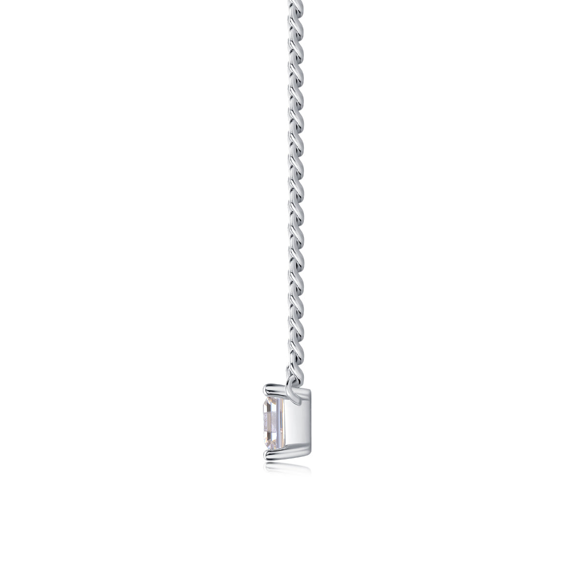 Flamboyant Style - A Fashionable And Trendy Necklace Pendant Set With Top-quality Moissanite S925 Silver And Platinum-plated Gold Can Be Tested With A Diamond Pen