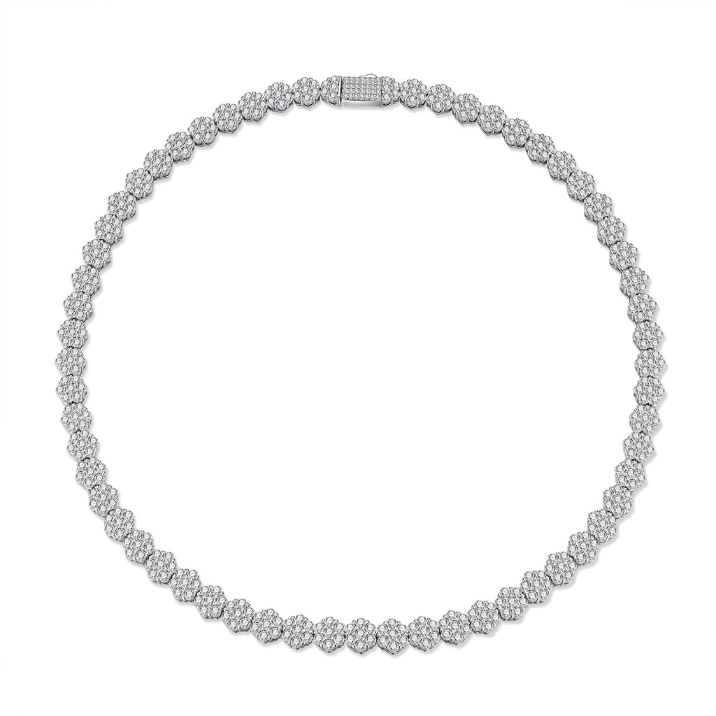 A Luxurious And Fashionable Minimalist Jewelry Pendant Necklace Featuring Top-quality Moissanite, Made Of S925 Silver Electroplated With Platinum.